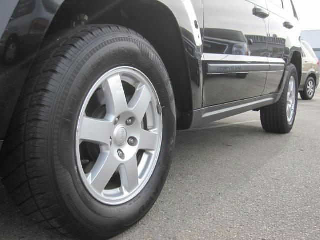 Jeep Grand Cherokee 2008 photo 3