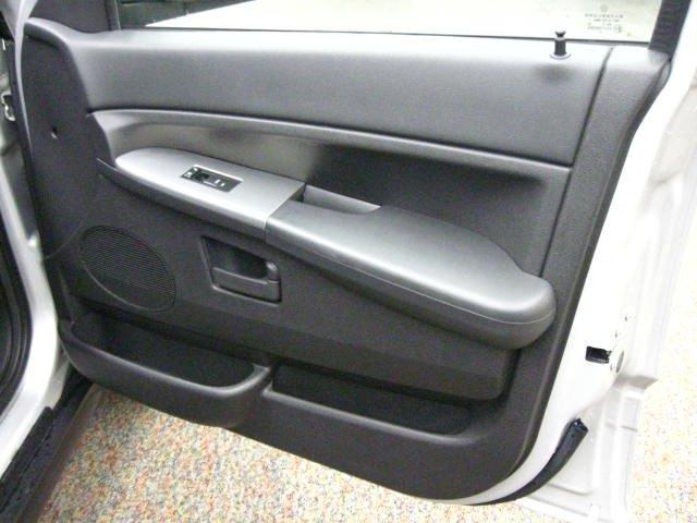 Jeep Grand Cherokee LS Sport Utility