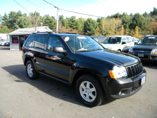 Jeep Grand Cherokee Base W/nav.sys SUV