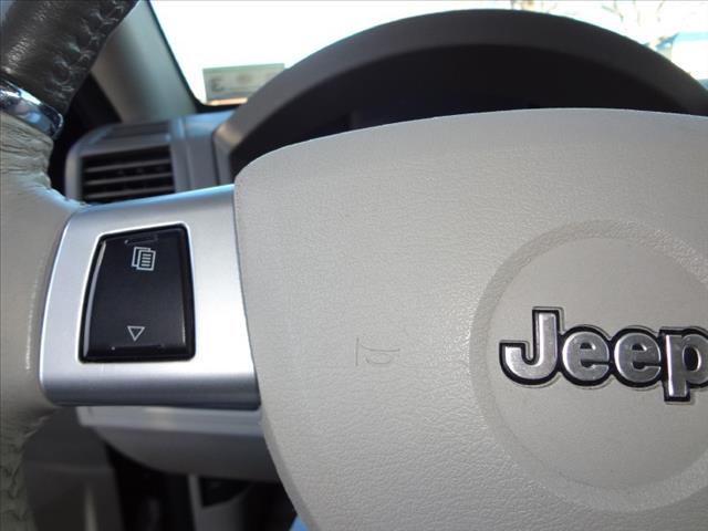 Jeep Grand Cherokee 2008 photo 2