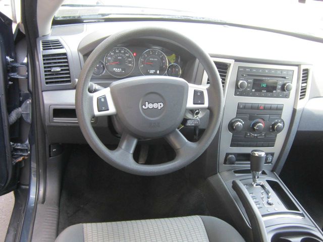 Jeep Grand Cherokee 2008 photo 2