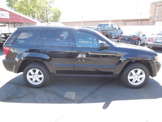 Jeep Grand Cherokee 2008 photo 3