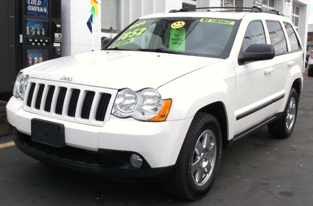 Jeep Grand Cherokee Base W/nav.sys SUV