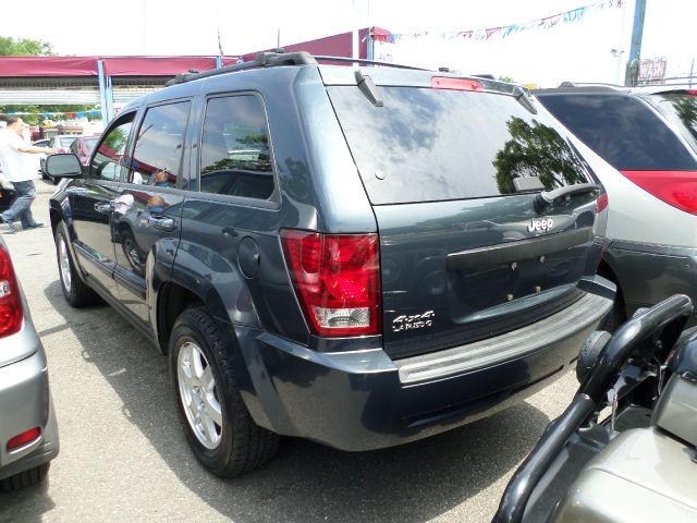 Jeep Grand Cherokee Base W/nav.sys SUV