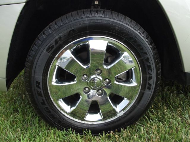 Jeep Grand Cherokee Super SUV