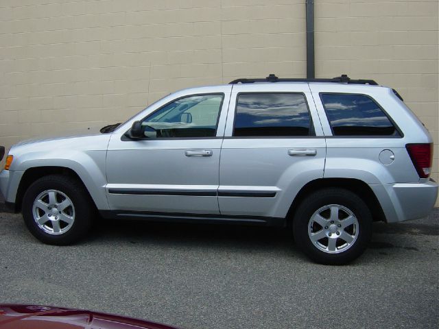 Jeep Grand Cherokee 2009 photo 3