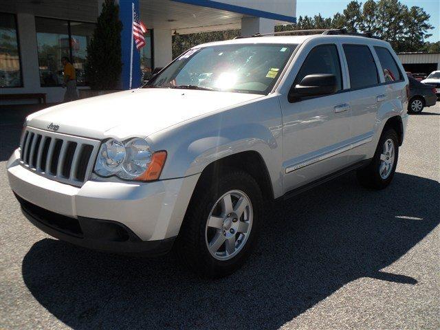 Jeep Grand Cherokee 2010 photo 4