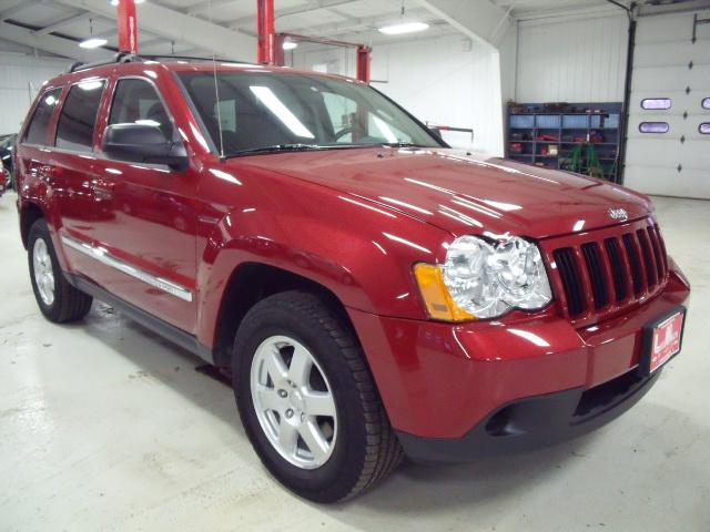 Jeep Grand Cherokee 2010 photo 2