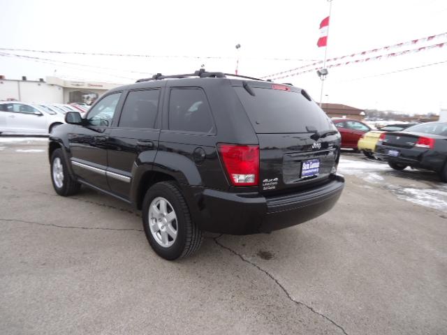 Jeep Grand Cherokee 2010 photo 3