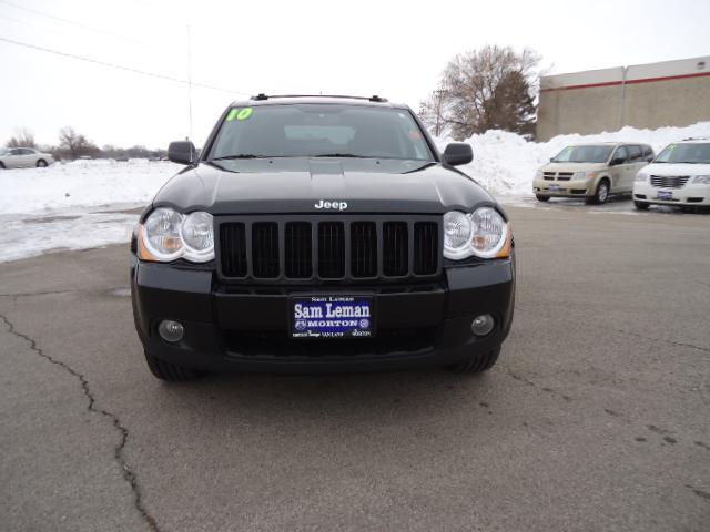 Jeep Grand Cherokee 2010 photo 1