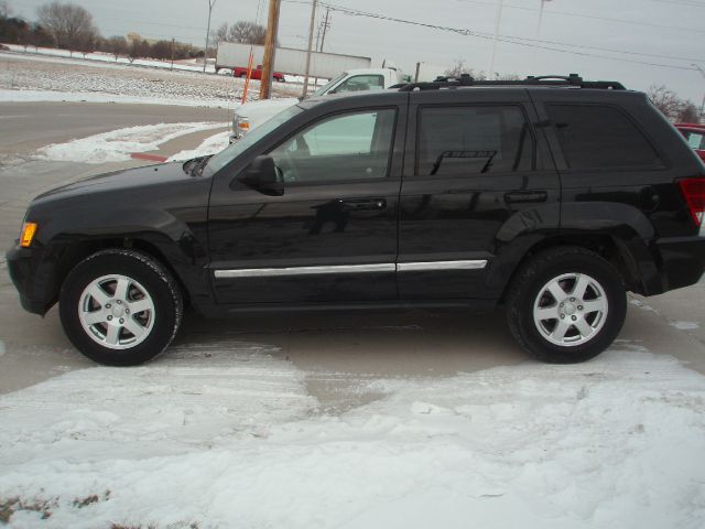 Jeep Grand Cherokee 2010 photo 4
