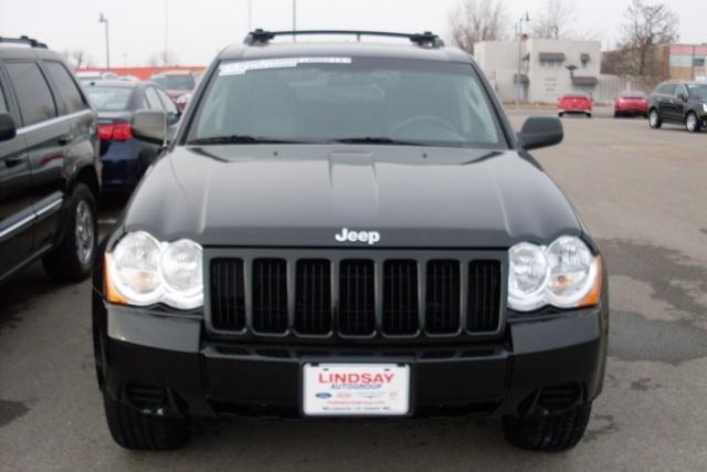 Jeep Grand Cherokee 2010 photo 4