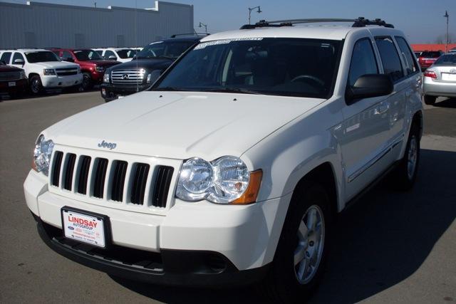 Jeep Grand Cherokee 2010 photo 4