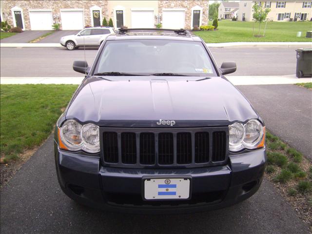 Jeep Grand Cherokee 2010 photo 4