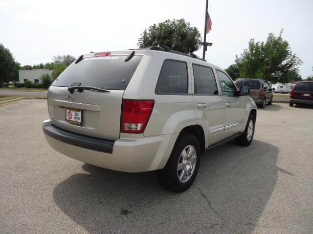 Jeep Grand Cherokee 2010 photo 5