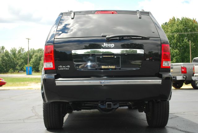 Jeep Grand Cherokee 2010 photo 3
