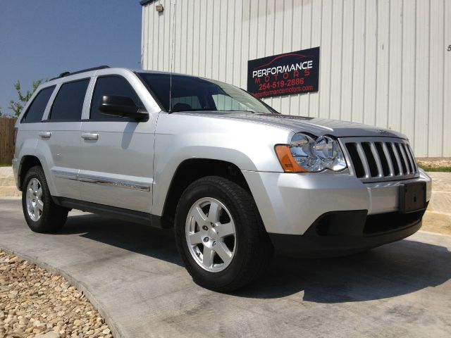 Jeep Grand Cherokee 2010 photo 2