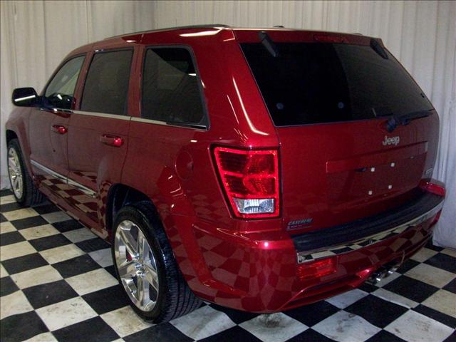 Jeep Grand Cherokee 2010 photo 2