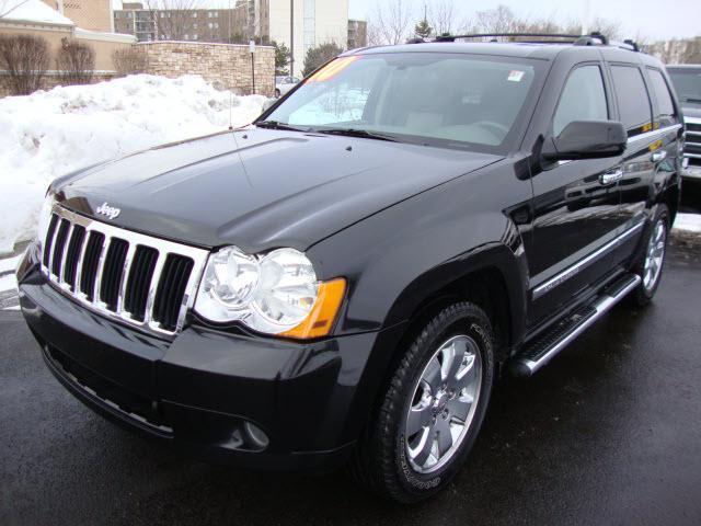 Jeep Grand Cherokee 2010 photo 1