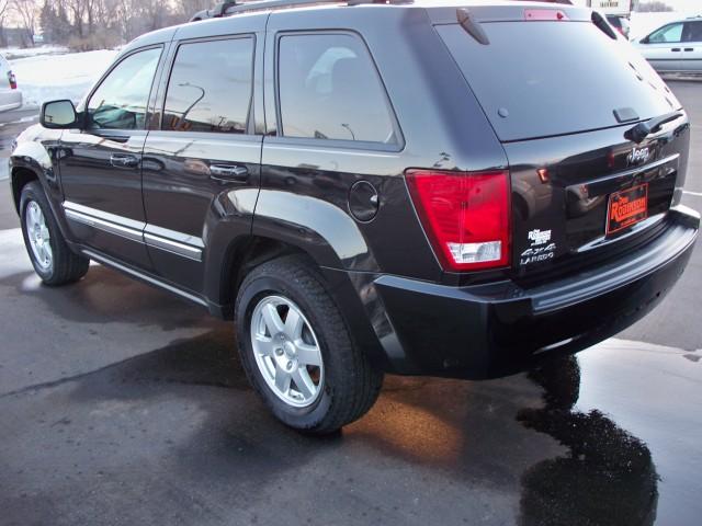 Jeep Grand Cherokee 2010 photo 3