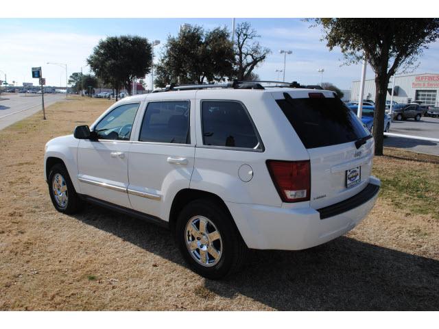 Jeep Grand Cherokee 2010 photo 5