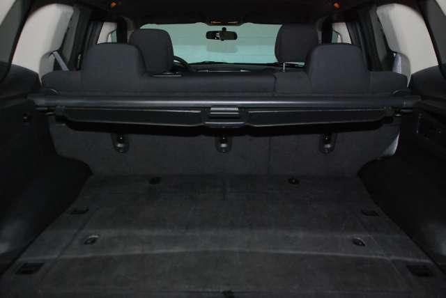 Jeep Grand Cherokee 2010 photo 3