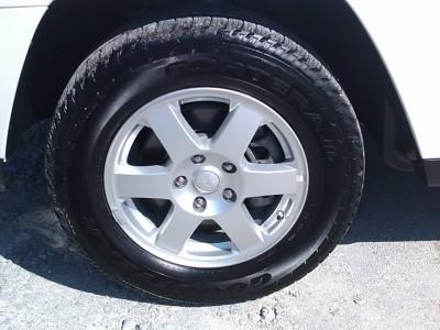 Jeep Grand Cherokee 2010 photo 2