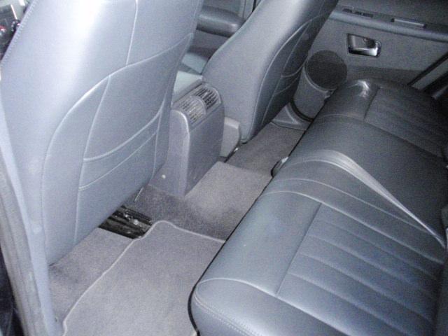 Jeep Grand Cherokee 2010 photo 3