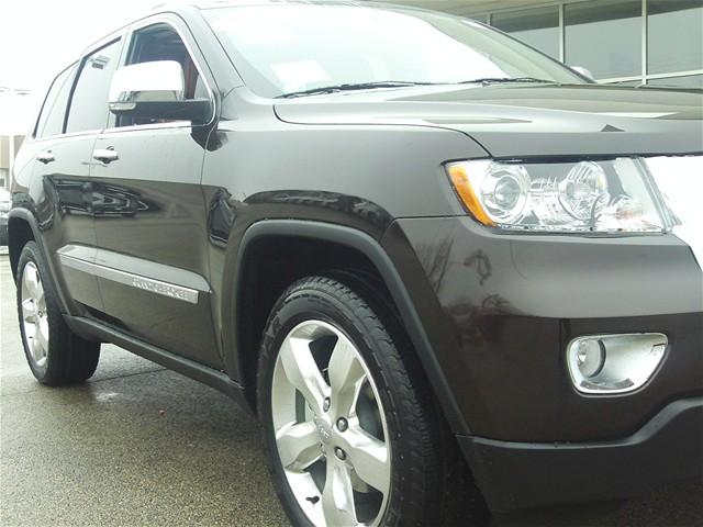 Jeep Grand Cherokee 2011 photo 3