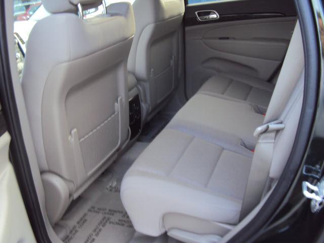 Jeep Grand Cherokee 2011 photo 3