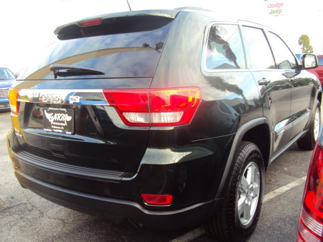 Jeep Grand Cherokee 2011 photo 5
