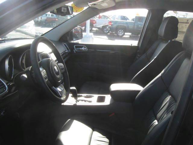 Jeep Grand Cherokee 2011 photo 4