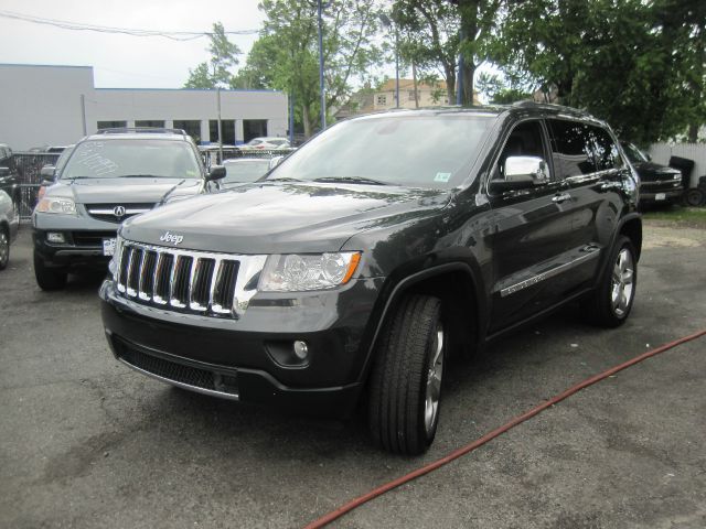 Jeep Grand Cherokee Super SUV