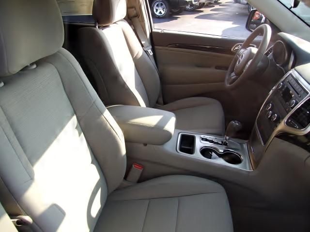 Jeep Grand Cherokee 2011 photo 5