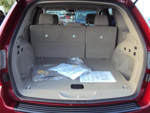 Jeep Grand Cherokee 2011 photo 3