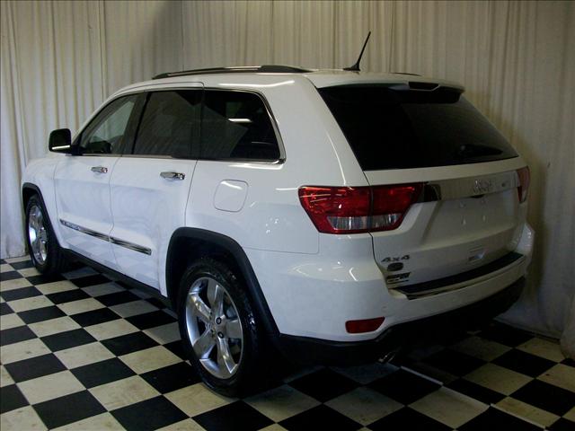 Jeep Grand Cherokee 2011 photo 3