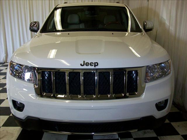 Jeep Grand Cherokee 2011 photo 5
