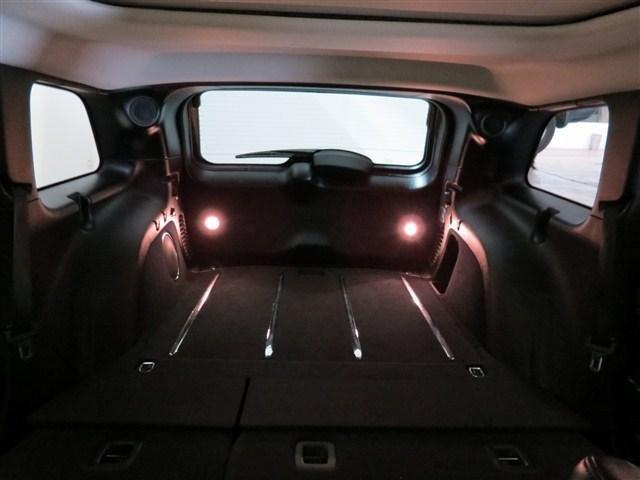 Jeep Grand Cherokee 2011 photo 12