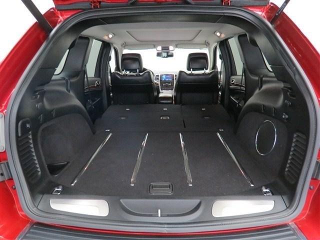 Jeep Grand Cherokee 2011 photo 18