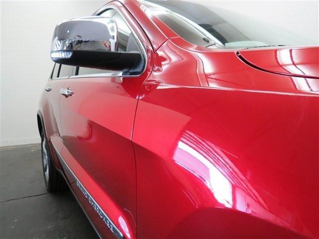 Jeep Grand Cherokee 2011 photo 28