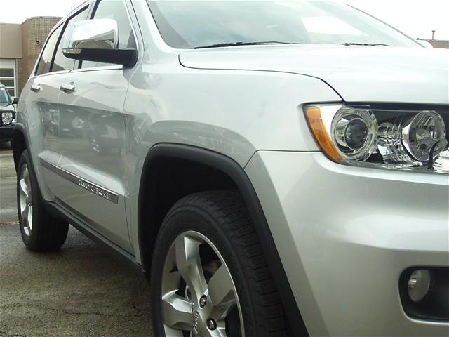Jeep Grand Cherokee 2011 photo 2