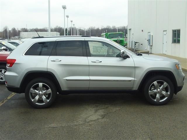 Jeep Grand Cherokee 2011 photo 3