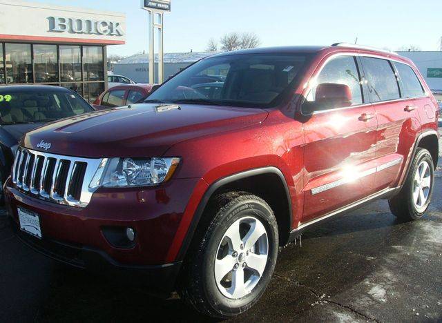 Jeep Grand Cherokee LS Sport Utility