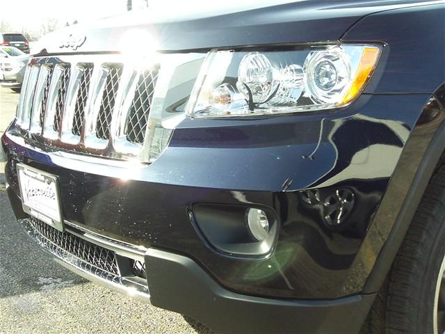 Jeep Grand Cherokee 2011 photo 2