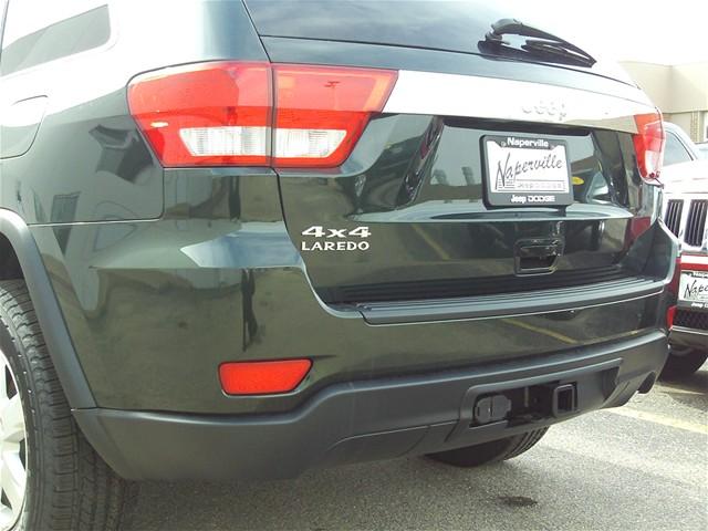 Jeep Grand Cherokee 2011 photo 4