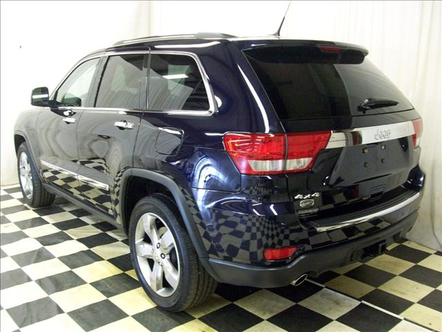Jeep Grand Cherokee 2011 photo 4