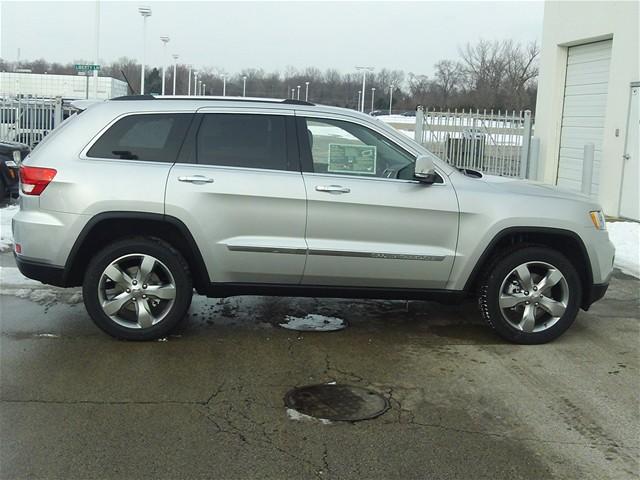 Jeep Grand Cherokee 2011 photo 5