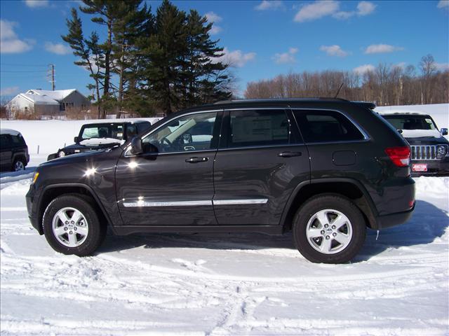 Jeep Grand Cherokee 2011 photo 1