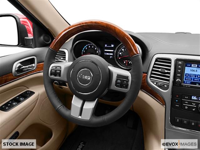 Jeep Grand Cherokee 2011 photo 1