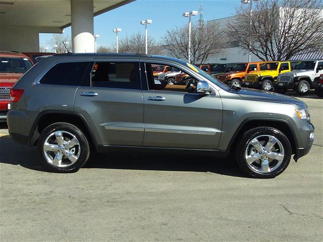Jeep Grand Cherokee 2011 photo 1